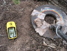 Glorieta Expeditions - My first Glorieta find, a 110.6 gram pallasite! April 24, 2007