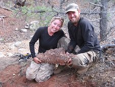 Glorieta Expeditions - Shauna is realizing just how heavy her find is!